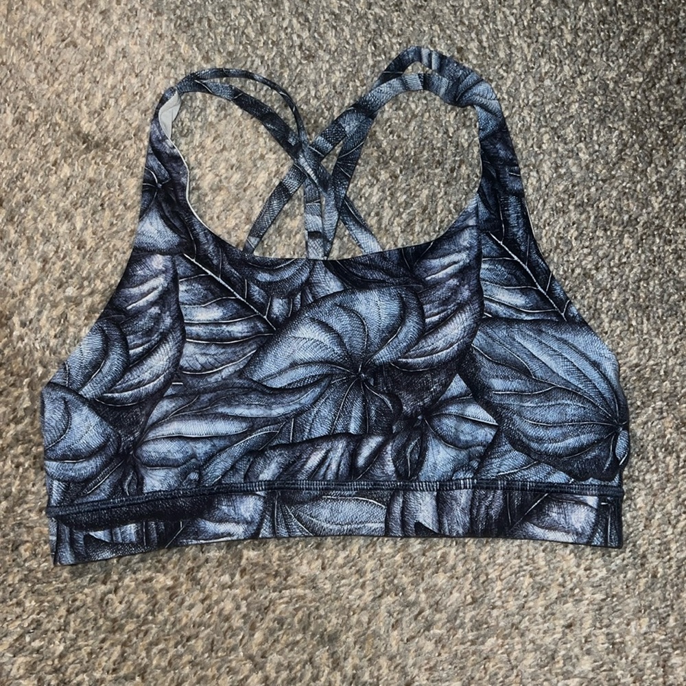 Lululemon energy sports bra. 8